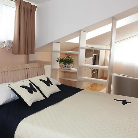 Nikole Apartamentai *