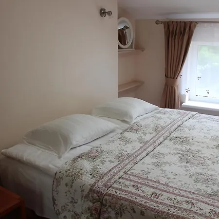 Apartmán Nikole Apartamentai *